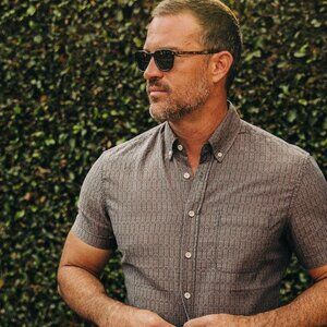 Taylor Stitch - "The Short Sleeve Jack in Cocoa Dobby"